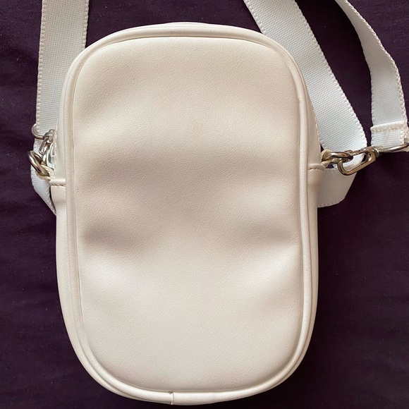 Fila Mini Sling Crossbody Bag - Picture 7 of 7